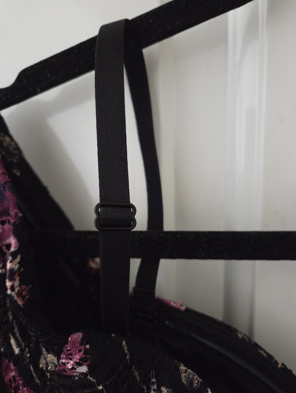 NWT Sienna Off the Shoulder Black & Pink Floral Lace Dress 16 - Picture 5 of 9